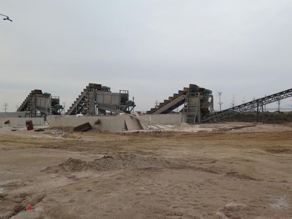 挖斗破碎水洗洗砂机